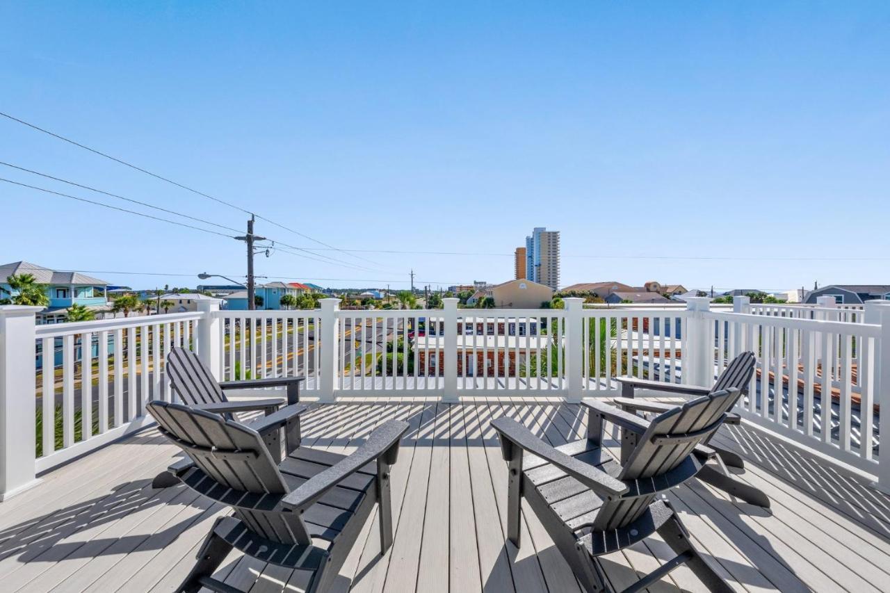 Spectacular 3br 4ba W/ Private Pool, 2 Min Walk To - Sleeps 15!